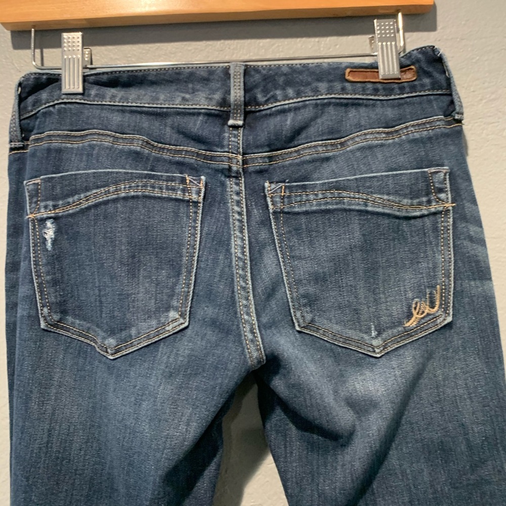 Express Jeans - Picture 2 of 3